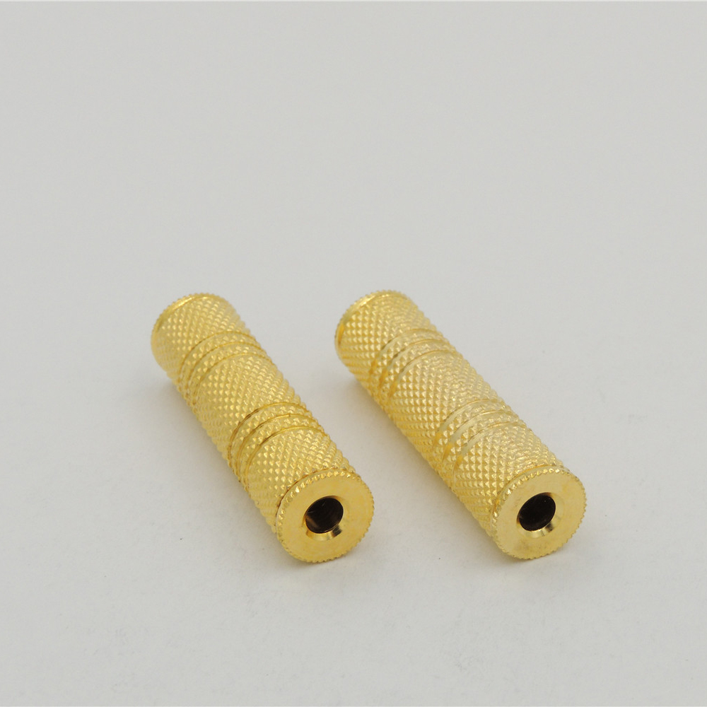 3.5mm stereo plug