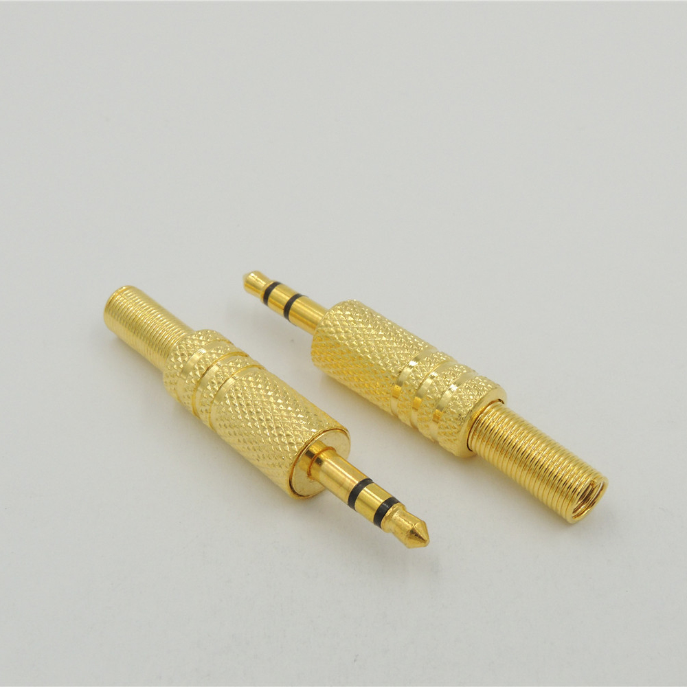 3.5mm stereo plug