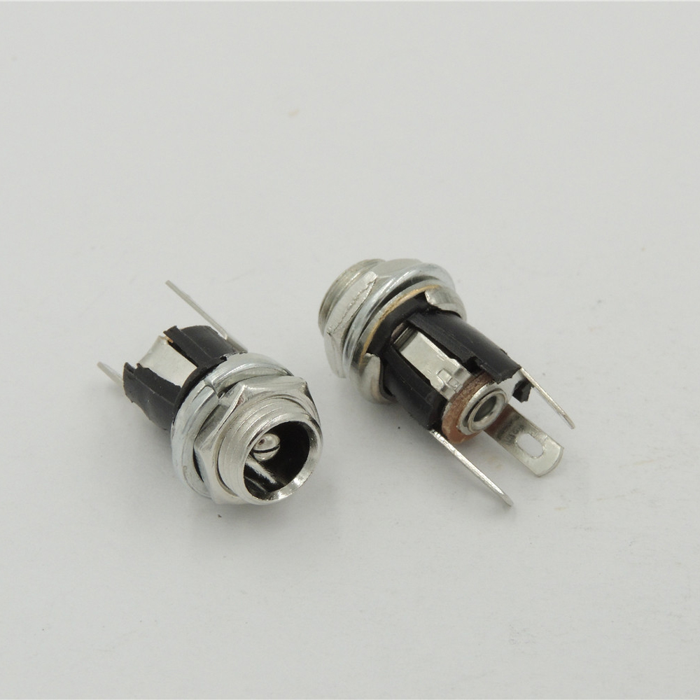 dc plug 5.5mm x 2.5mm